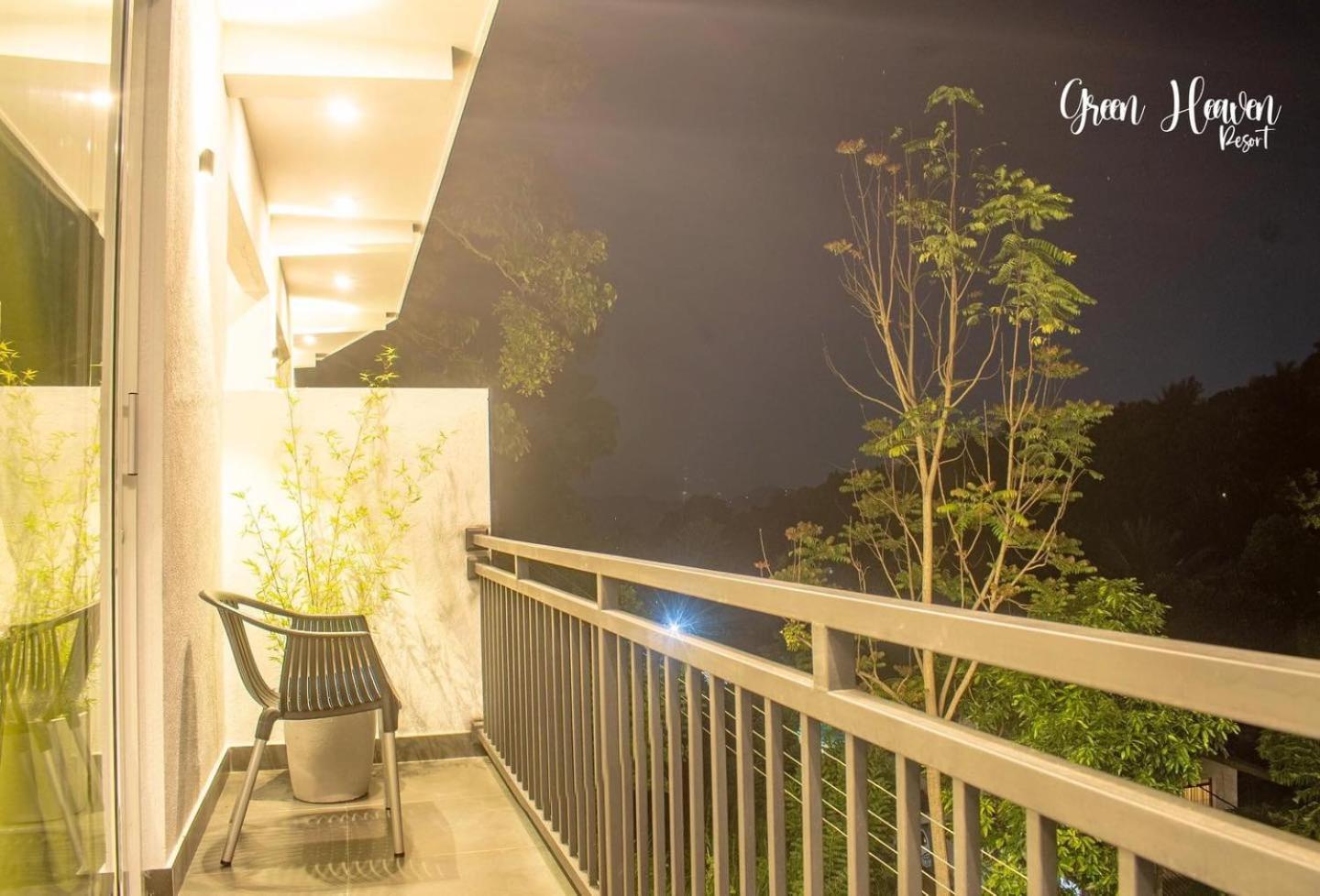 Green Heaven Resort Kandy Esterno foto